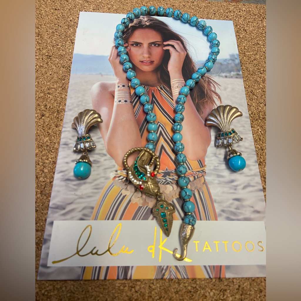 Turquoise Snake Necklace And Kramer Earrings 69$